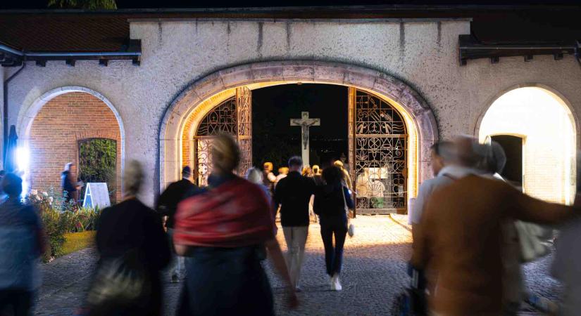 KERT A KERENGŐBEN Arcus Temporum 2025
