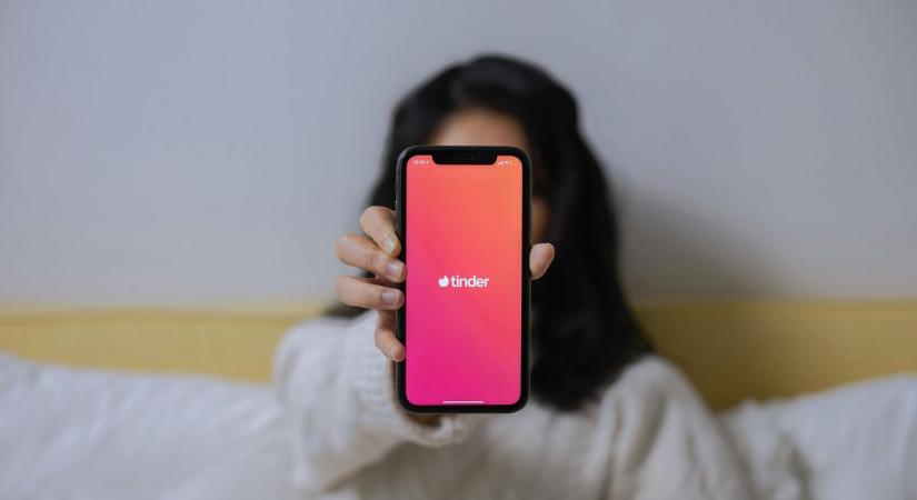 Így randizott a Tinder-ragadozó – kitálalt a nő a férfiról