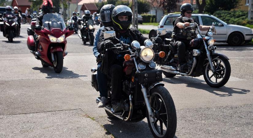 Idén is ellepték Bélapátfalvát a motorosok