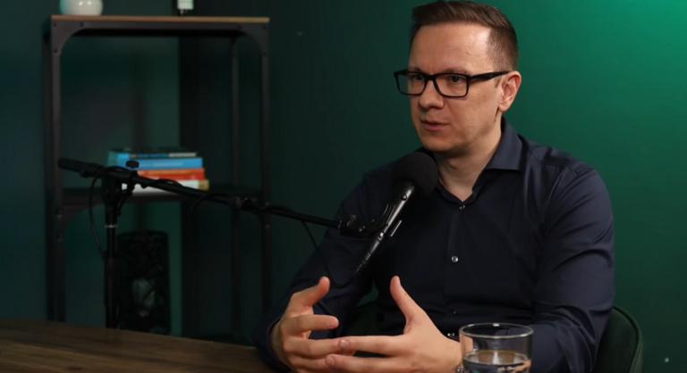 Okosórák, genetikai tesztek, teljes test-MRI: minden új adat újabb szorongást is hozhat a magyar embernek