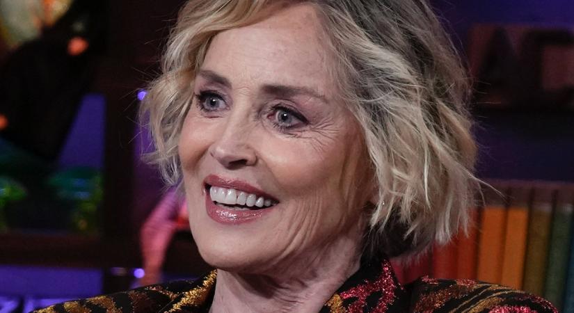 Így néz ki fürdőruhában a 67 éves Sharon Stone