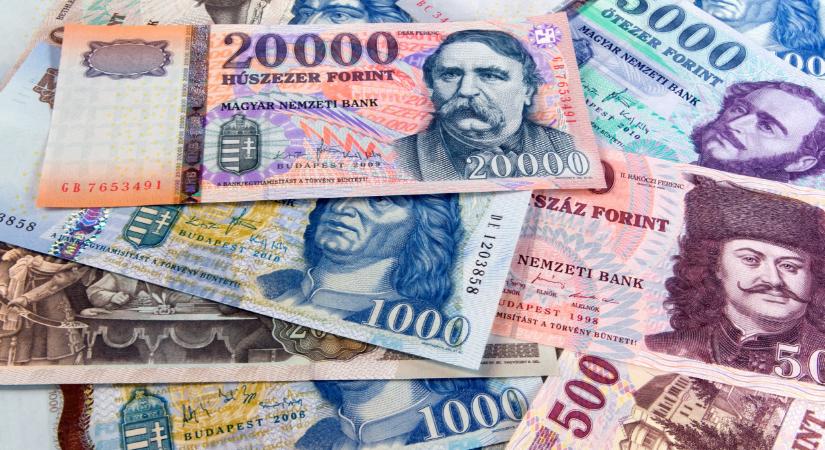Kinyíltak a pénzcsapok: ömlenek a milliárdok, sok magyar örülhet
