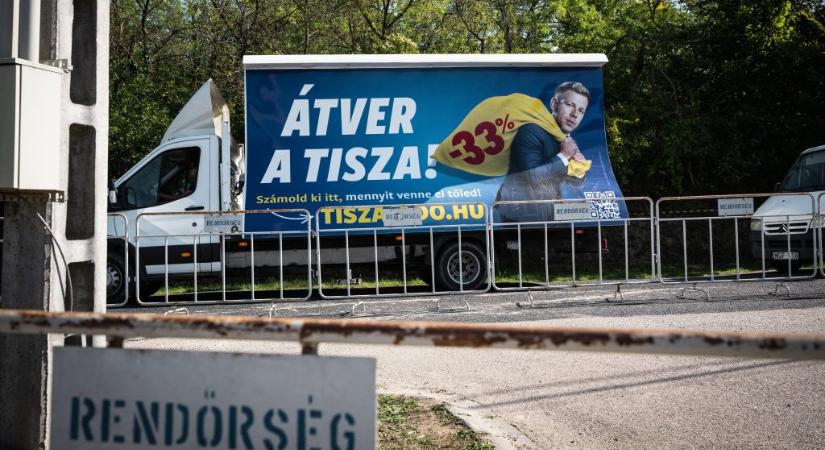 Török Gábor szerint lehet, hogy épp most adja a legnagyobb ajándékot a Fidesz Magyar Péternek