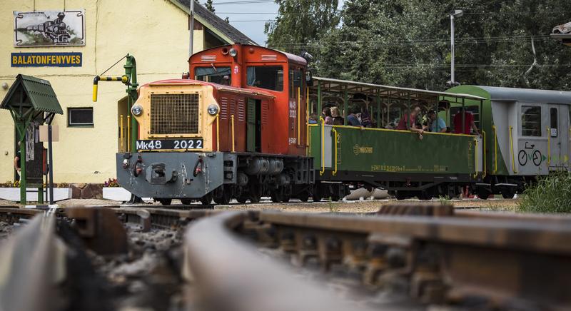 75 éves a balatonfenyvesi kisvasút