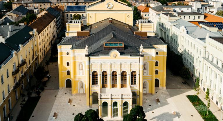 Így tiltakoznak, nem vesznek részt az országos színházi évadnyitón