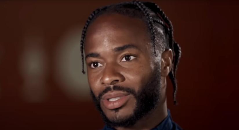 Napokon belül búcsút int a Chelsea-nek, óriási meglepetés lehet Raheem Sterling átigazolása