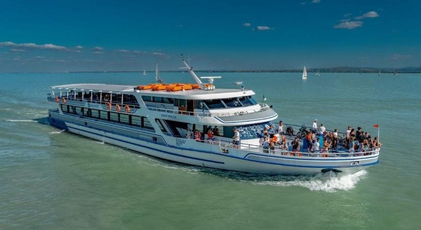 Kezdetét vette az őszi hajózási szezon a Balatonon, mutatjuk a részleteket
