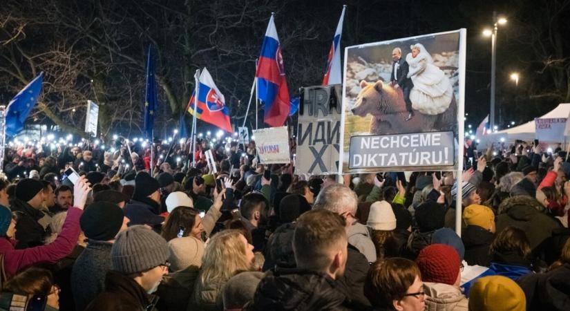 A héten csak egy tüntetés lesz Pozsonyban, a Béke Ukrajnának elhalasztja az akcióját