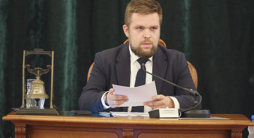 A győri polgármester – úgy tűnik – támogatja a Tisza Párt adóemelését