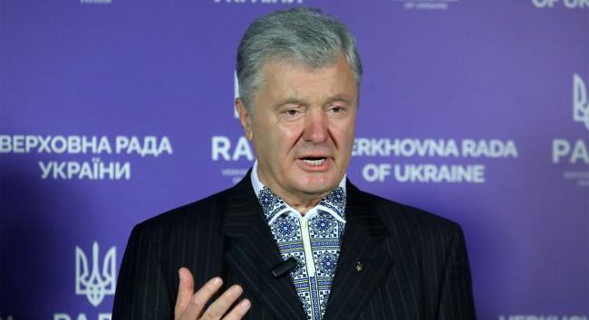 Porosenko közel egymilliárd hrivnyával lett gazdagabb augusztusban