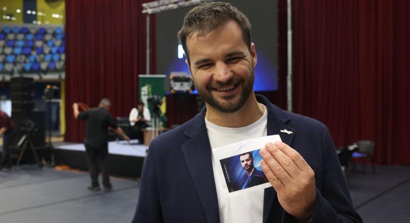 A férfi, aki lehozta nekünk a csillagokat... – Kapu Tibor Kaposváron üzent a laposföld-hívőknek