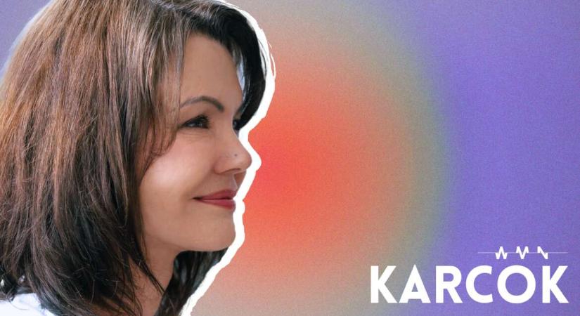 Tóth Krisztina: Mélybordó pléd