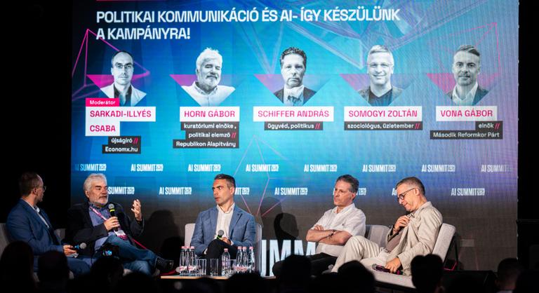 A kormánykritikus elemző szerint felébredt Orbán Viktor, de csak húsz év késéssel