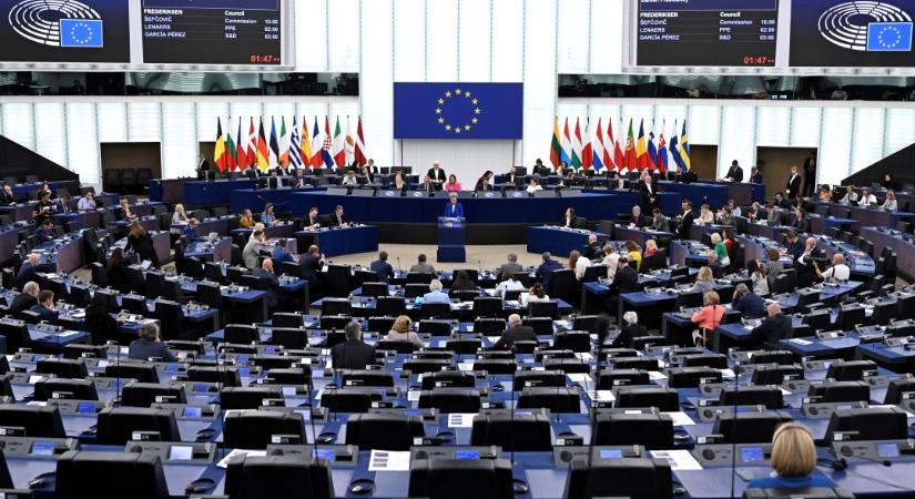 Európai Parlament: Gyorsítani kell Ukrajna uniós csatlakozását