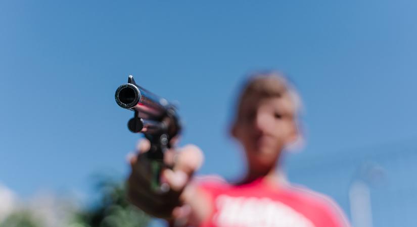 Svédország kitalálta a megoldást a kiskorú bérgyilkosokkal szemben