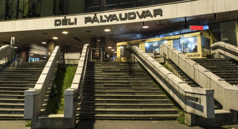 Korlátozások jönnek péntektől a Déli pályaudvar közlekedésében is