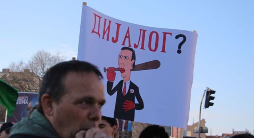 Rajić: Vučić lopakodó államcsínyt hajt végre – Szerbia nyílt diktatúrába sodródhat