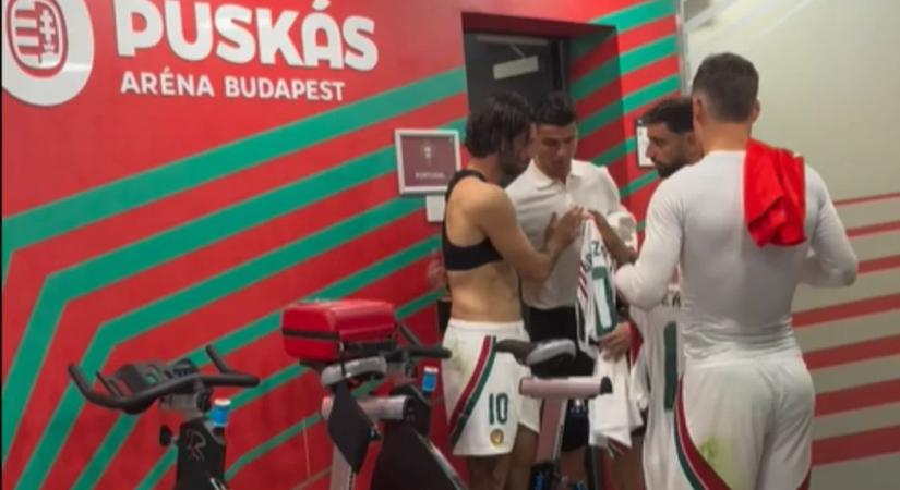 Ezt látnod kell: mezt cserélt a legenda és a klasszis – videóval