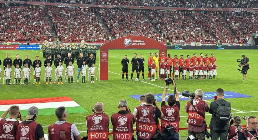 ,,Tudtuk, hogy mindig is ez volt az álma, hogy egyszer Ronaldo mellett állhasson"