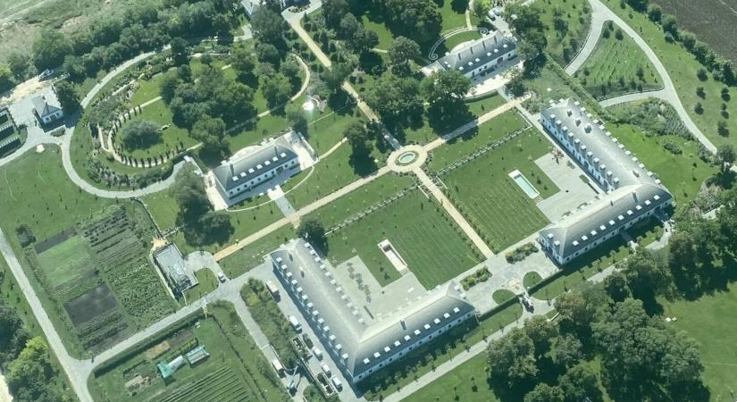 Orbán Viktor: feleségem csak az apámnak segít Hatvanpusztán