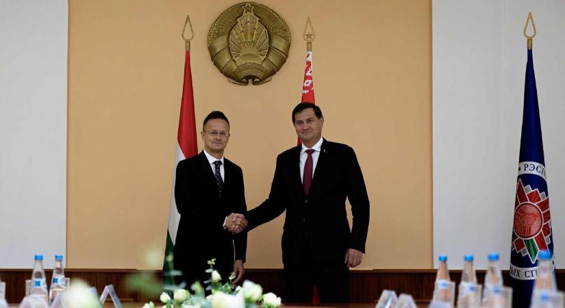Szijjártó Péter Fehéroroszországból üzen: „most van szükség a párbeszédre”