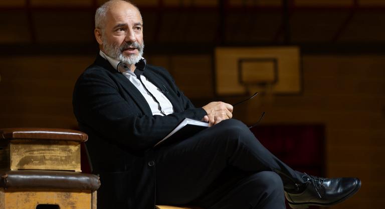 Rudolf Péter: A színháznak nem kell igazodnia a politikához és a trendekhez