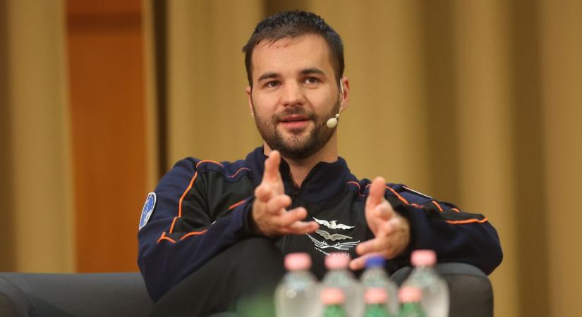 Kapu Tibor ezt tanácsolta a pécsi diákoknak