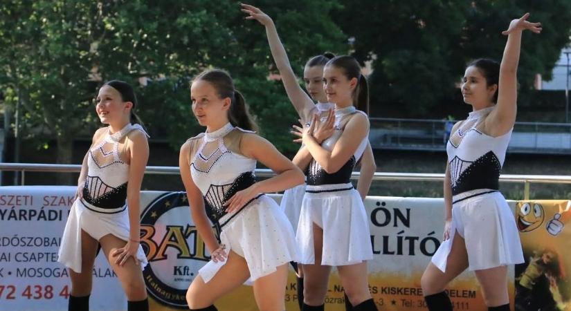 Mozgalmas, táncos délutánra invitálja az érdeklődőket a pécsi Fordan