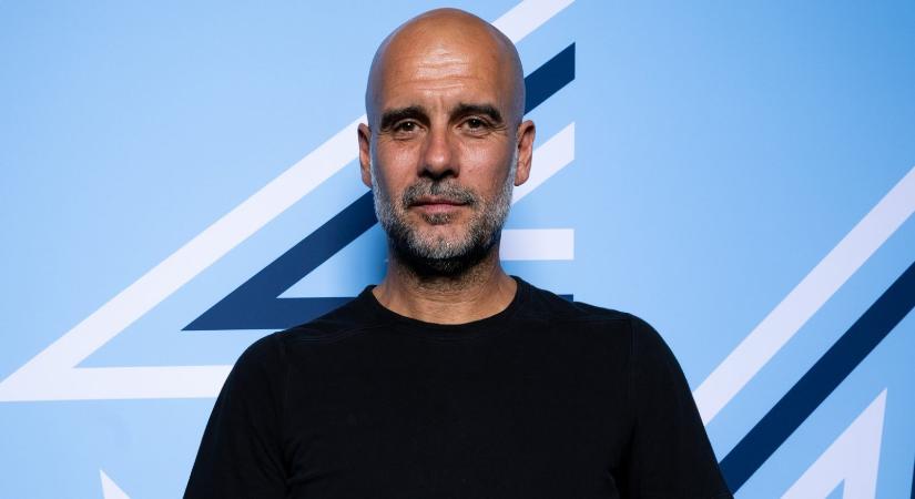 Lefotózták a repülőn, elutazott Angliába a Manchester City bombaigazolása