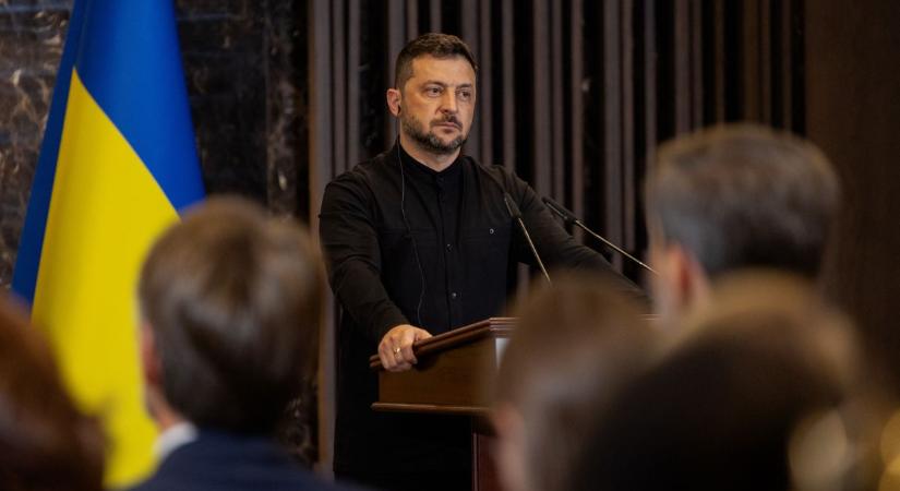 „Legalább nyolc drón” hatolt be: hajmeresztő részleteket árult el Zelenszkij a Lengyelországot ért dróntámadásról