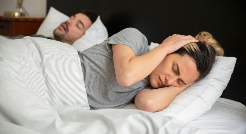 Te is beszélsz alvás közben? Vigyázz, úgy kotyogod ki a titkaidat, hogy nem is tudsz róla