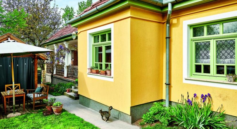 A nagyi bútorai is megtalálták a helyüket ebben a bájos, mégis modern pilisi parasztházban