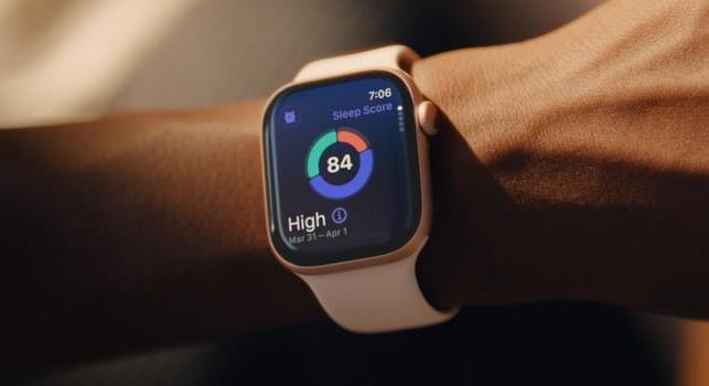 Az új Apple Watch már azt is tudni fogja, ha egekbe szökik a vérnyomásod