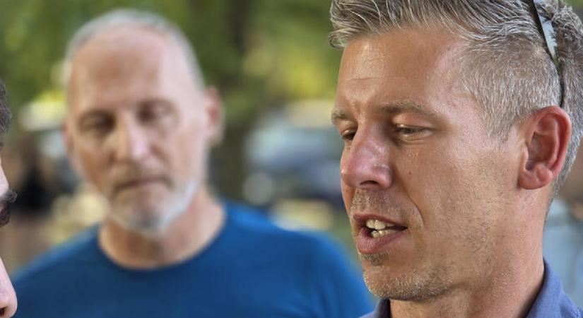 Medián: stabil előnyben a Tisza, a Fidesz kicsit javított