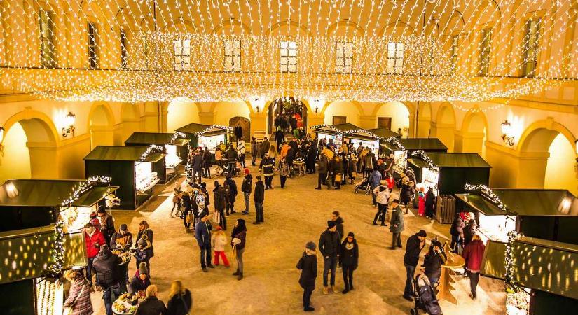 Mesebeli ősz a Savoyai kastélyában, a Schloss Hofon