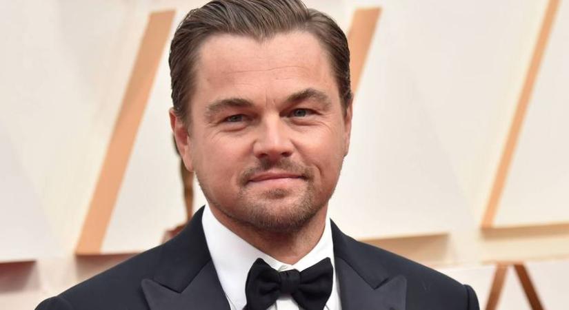 Leonardo DiCaprio 27 éves párja csipke pucérruhában: Vittoria testéből alig takar valamit a merész darab