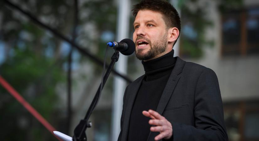Keddre tüntetést hív össze a PS a konszolidációs csomag miatt