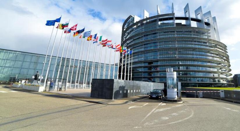 Hatalmas igen az Európai Parlamenttől