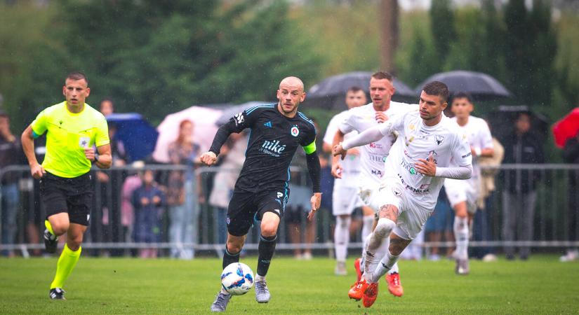 A szenzáció küszöbén voltak a nádszegiek, de végül a Slovan hozta a papírformát