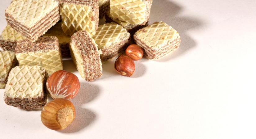 Felfüggesztett fogházbüntetést kapott a tanító, aki mogyorós ostyát adott a mogyoróallergiás kisfiúnak