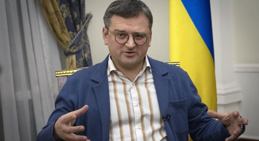Bedarzsevszkij Anton: Kuleba menekülése álhír, de a Zelenszkij körüli egység csökken