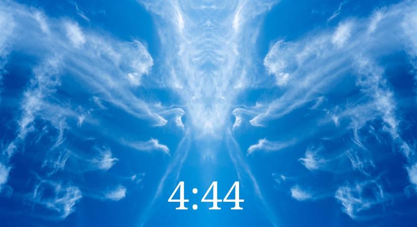 4:44 – véletlen vagy angyali jelzés? Mit jelent, ha rendszeresen ilyenkor ébredsz?