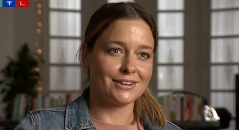 Wossala Rozina levágatta hosszú haját: évek óta nem volt ilyen rövid frizurája