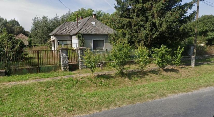 Konyhabútor áráért árvereznek most családi házat Veszprém megyében ( fotók)