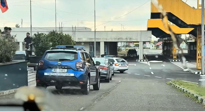 Szökött román bűnözőt üldöztek a rendőrök a hajdú-bihari autópályán – videóval