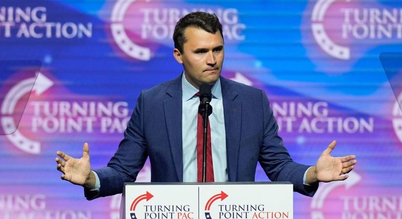 Merénylet áldozata lett Charlie Kirk, Donald Trump szövetségese