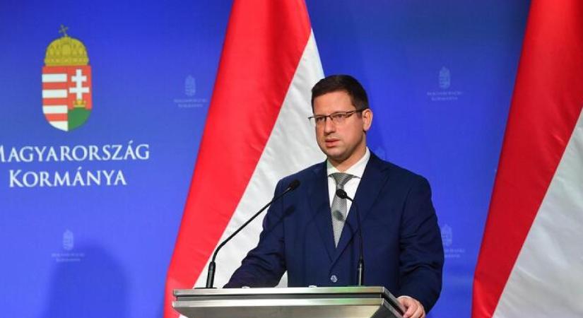 Célkeresztben az adók és az orosz drónok? Jön a rendkívüli Kormányinfó, kövesse velünk percről percre
