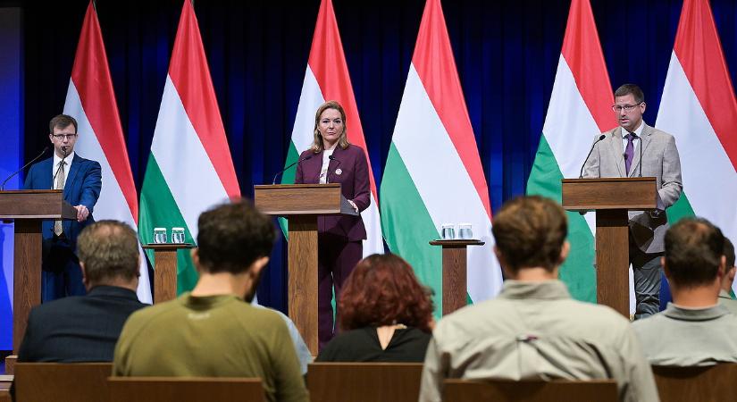 Tényleg leáll Paks II? Bóka azt mondja, minden rendben, Tordai szerint a miniszter butaságokat beszél