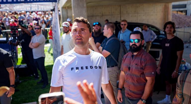 Egy profi mesterlövész kielemezte a Charlie Kirk elleni merényletet