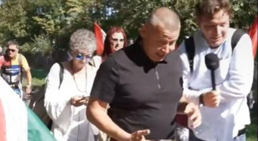 Súlyosbodó támadások az újságírók ellen Európában